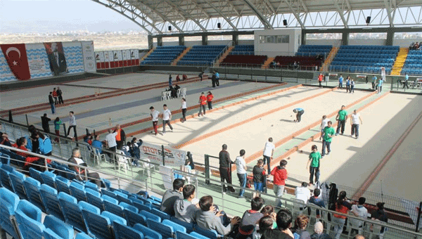 ledeki bocce salonu hayatlarn deitirdi