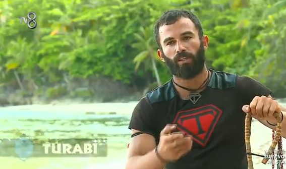 Turabi diskalifiye oldu ama...