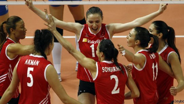 Milli voleybolcudan byk rekor!
