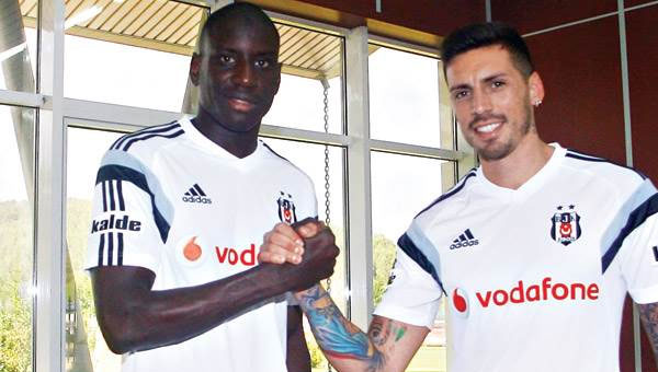 Sosa yoksa, Demba Ba da yok!