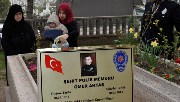 Kayseri'de ehit polisin 5 aylk olu da trene katld
