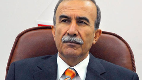 Hanefi Avc annesini kaybetti