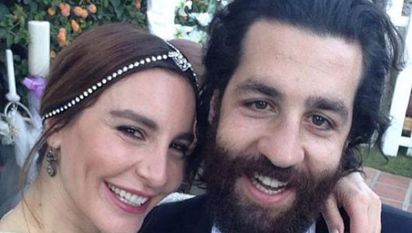 Ece Sukan ile mit Benan boand