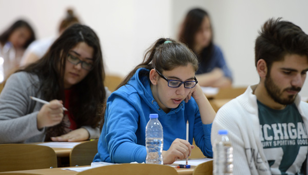 SYM, LYS-4, LYS-1 ve LYS- 5 sorularnn yzde 20'sini aklad