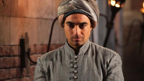 Selim Bayraktarn yeni dizisi belli oldu
