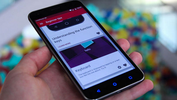 Vodafone yeni akll telefonu Smart Ultra 6'y tantt