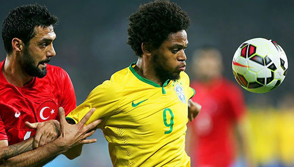 Luiz Adriano Fenerbahe'ye 'evet' dedi