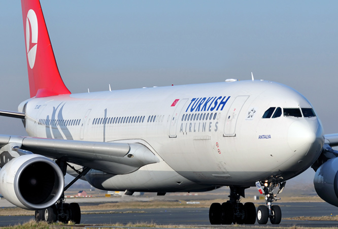 THY, Newyork-stanbul ua Paris'e acil indi