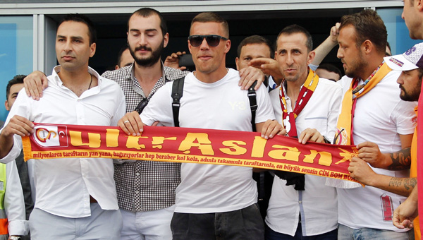 Ve Galatasaray'n yeni transferi Podolski stanbul'da!