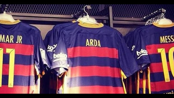 Barcelona Arda Turan'n formasn sata kard
