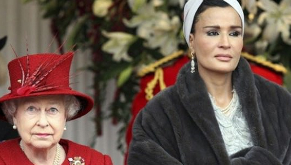 Katar Emiri'nin annesinden Bat'ya eletiri