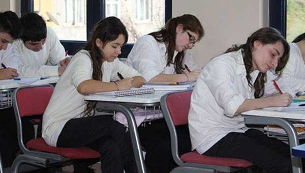 MEB yol haritasn izdi! Temel liseler mezunlara da kurs verecek
