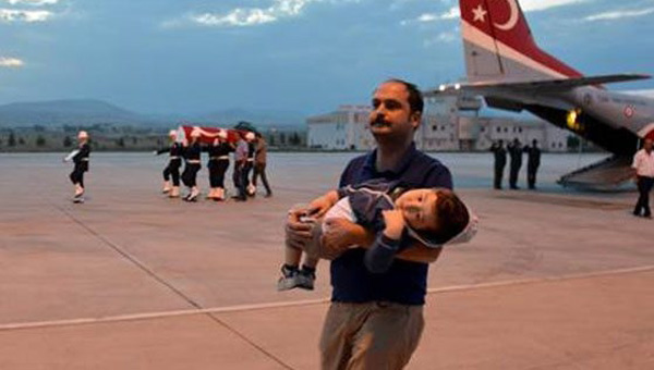 ehit Emniyet Mdr Beyazt eken memleketinde topraa verildi