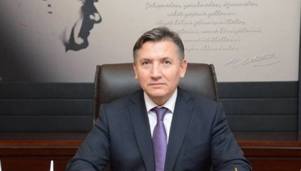 Prof. Dr. Ali Cokun AK Parti'den aday aday