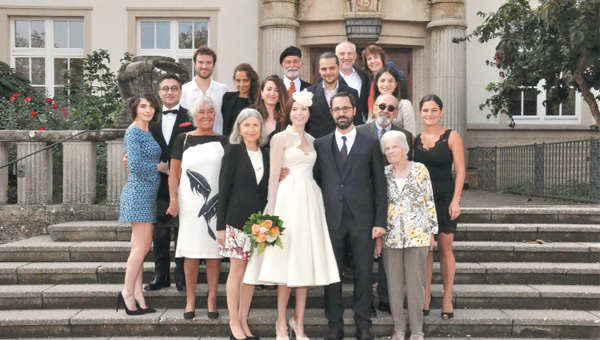 Hatice Sultan mutlulua ana topranda eriti