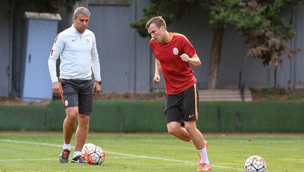 Galatasaray'da Uur Yldz geri dnd