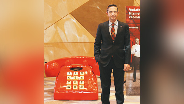 Vodafonedan KOBݒlere 1 liraya Tek Telefon servisi