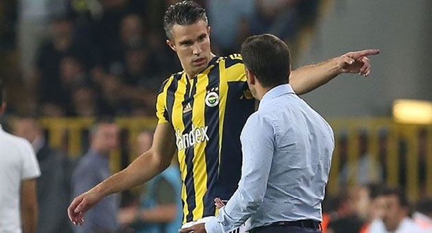 Van Persie- Vitor Pereira kavgasna o da dahil oldu