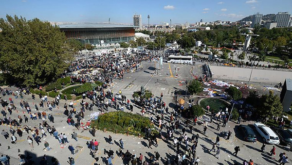 Ankara'daki patlama len 52 kiinin isimleri akland