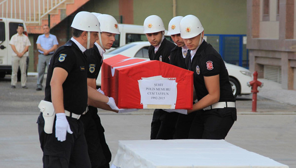 ehit polis memuru son yolculuuna uurland