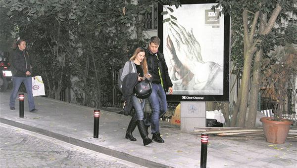 te Alina Boz'un sevgilisi