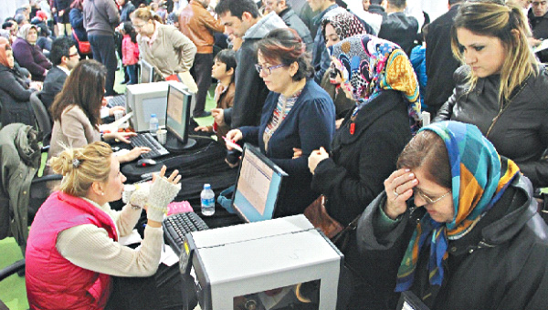 Atasay: adr Gnlerine 50 bin kii bekliyor 