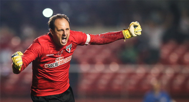 En golc kaleci Rogerio Ceni futbola veda etti!