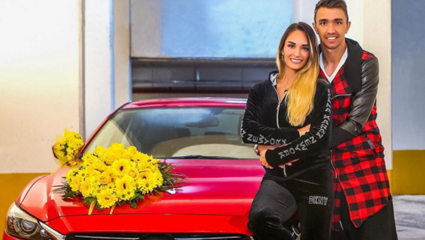 Muslera'ya Trk usulu gelin arabas