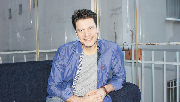 Mankenler tiyatro  sahnesinde