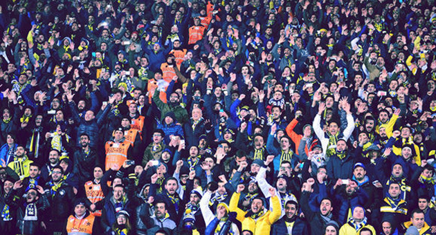 Fenerbahe Beikta derbisine tribn yasa geldi!