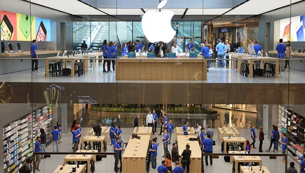 Apple Store'dan randevu almak karaborsaya düştü