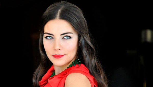 Burcu Kara o yorumla lgna dnd!