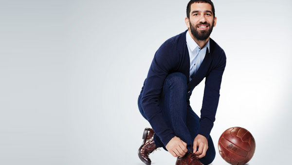 Arda Turan'n posteri dnyaca nl meydana asld
