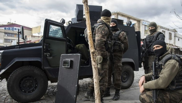Sur'da PKK'ya ar darbe