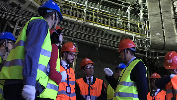 Bakan Albayraka byk ilgi