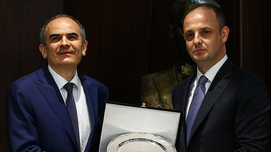 Yeni dnem resmen balad! Erdem Ba, grevini Murat etinkaya'ya devretti