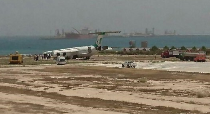 Mahan Air Khrak Adas�'n da pistten ��kt�