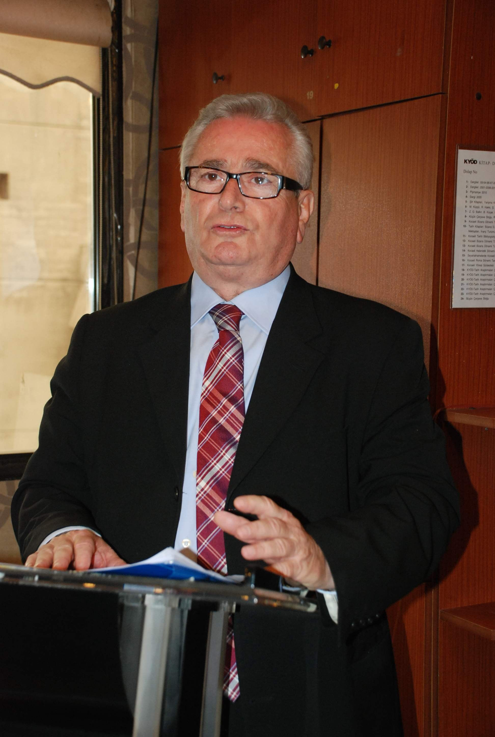 CHP'li Sefa Sirmen tutukland