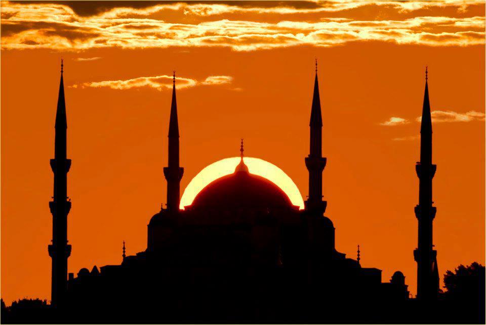 Darbe giriimine kar neden sela okundu? Sela ne zaman okunur?