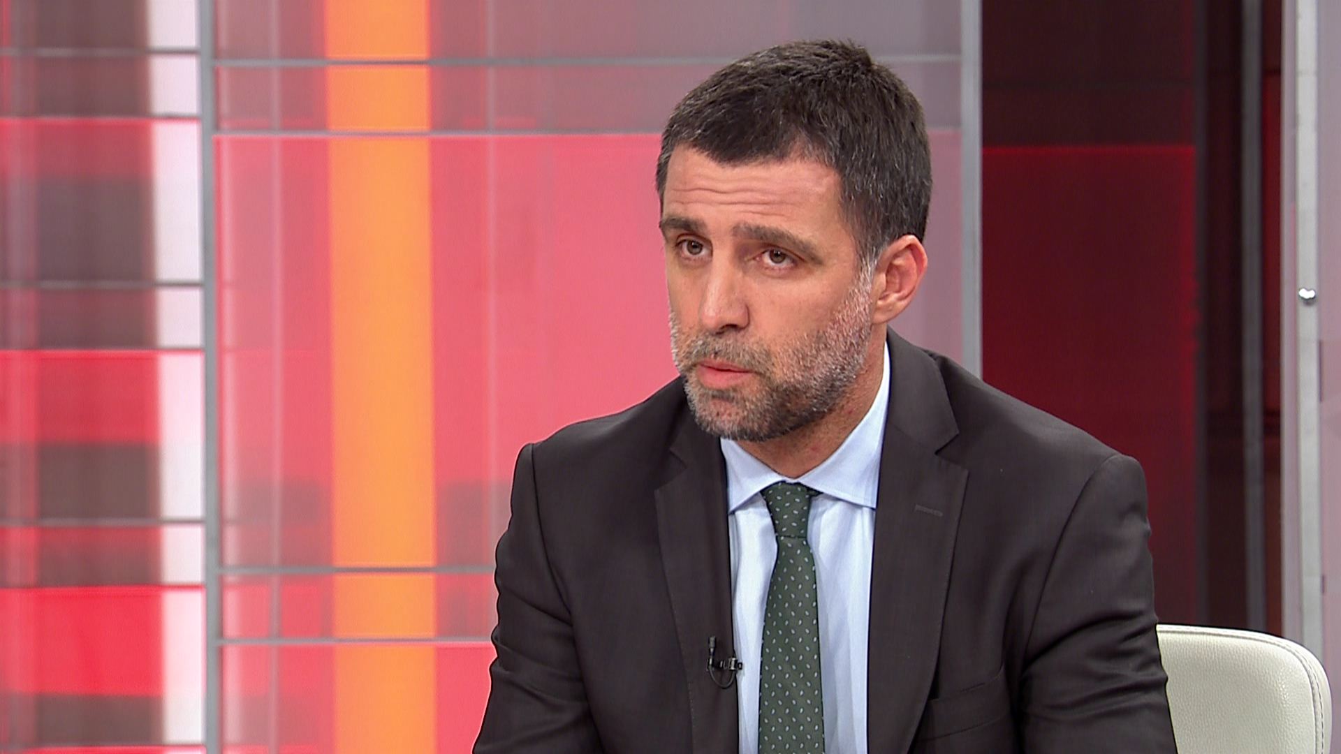 FET�'c� Hakan ��k�r, Twitter'da gizlendi!