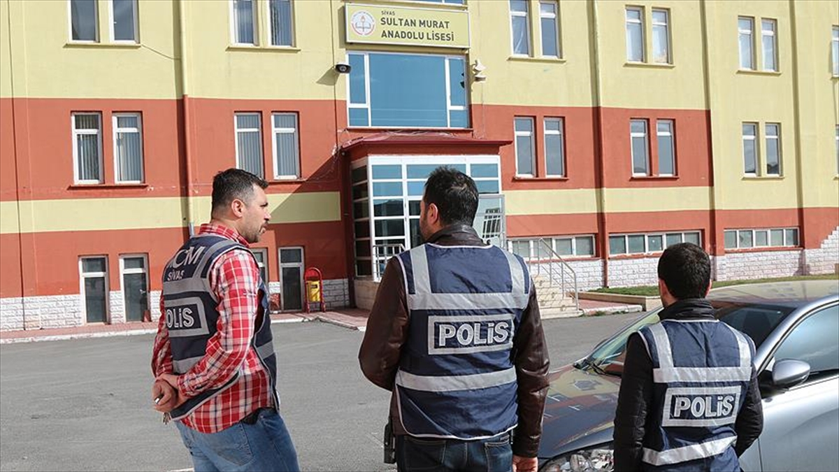 Kayyum nedir, ne i yapar?