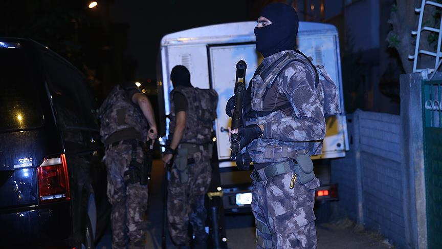 �stanbul'da ter�r operasyonu