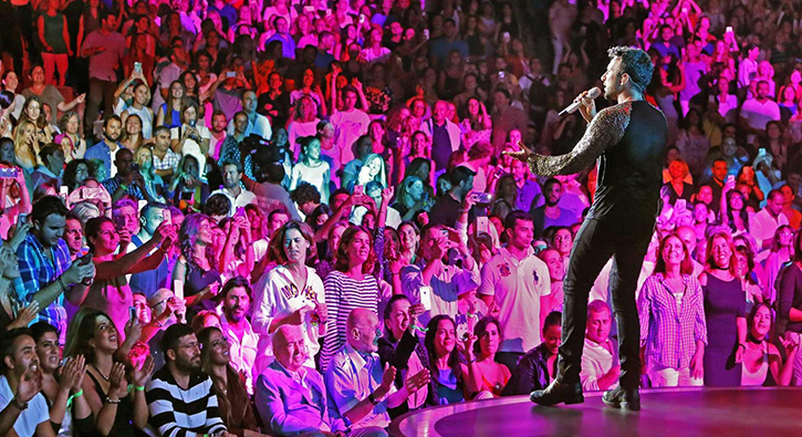 Megastar�dan alk�� alan soru