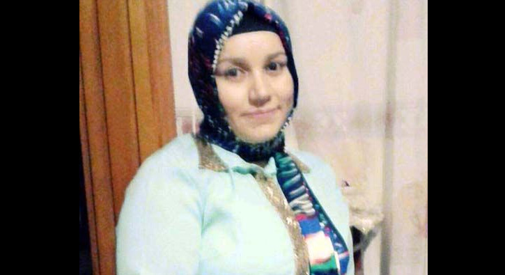 Bayram temizli�i yaparken 3'�nc� kattan d���p �ld�