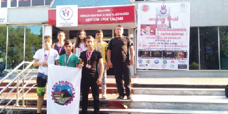 Kula Yaz Spor Okullar� kalitesini kan�tlad�