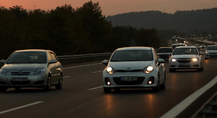 ��te son durum... TEM otoyolunda bayram yo�unlu�u