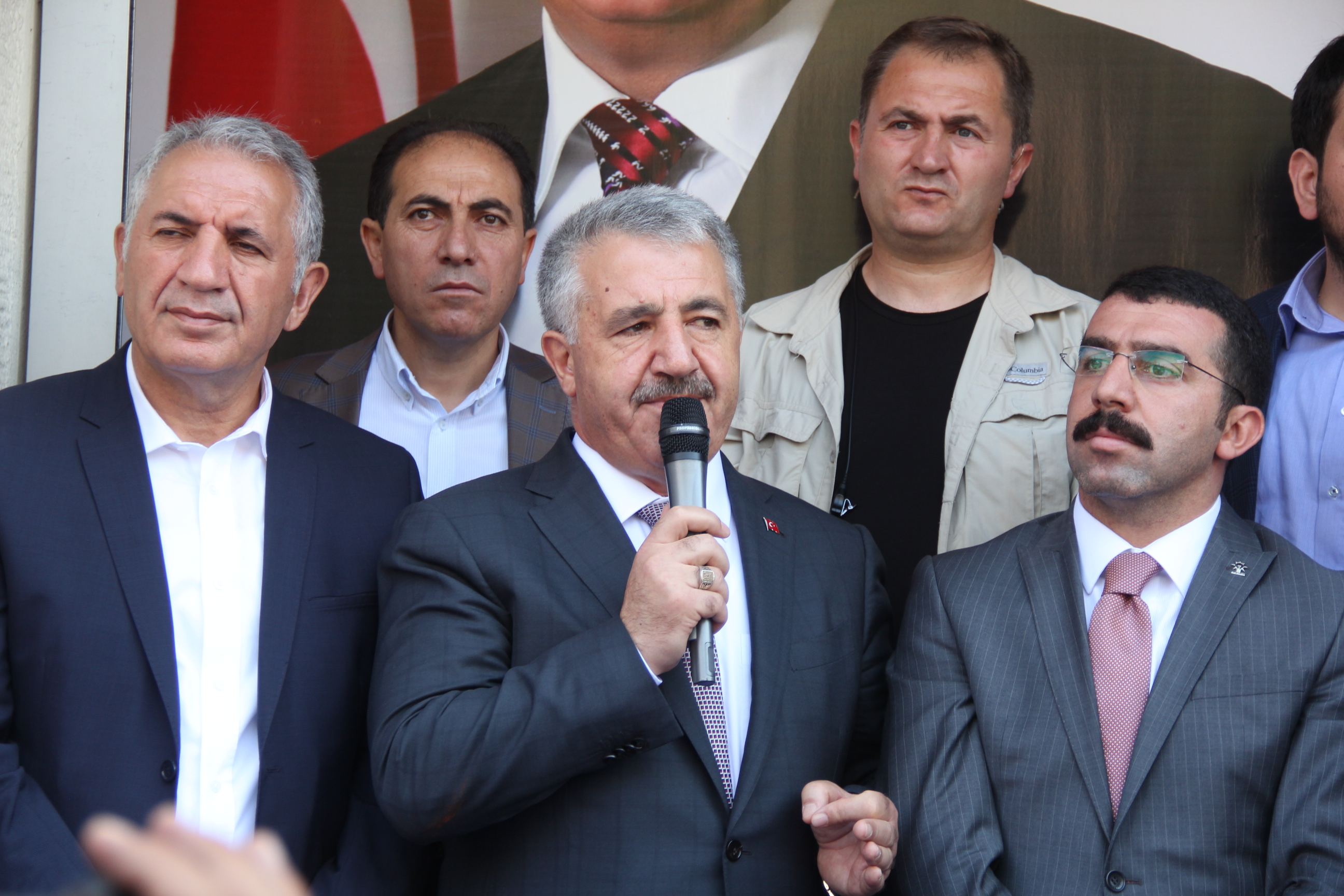 Ulatrma Bakan Ahmet Arslan: Her yl 10 tane fabrika yaplacak