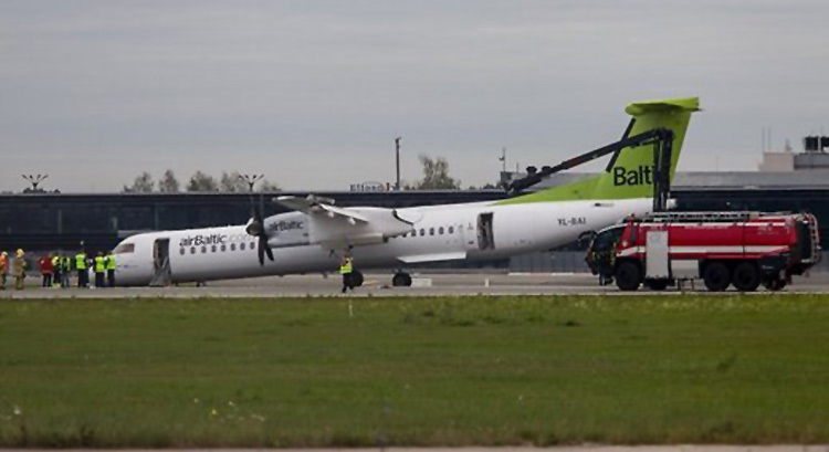 airBaltic'in Bombardier'i burun st indi