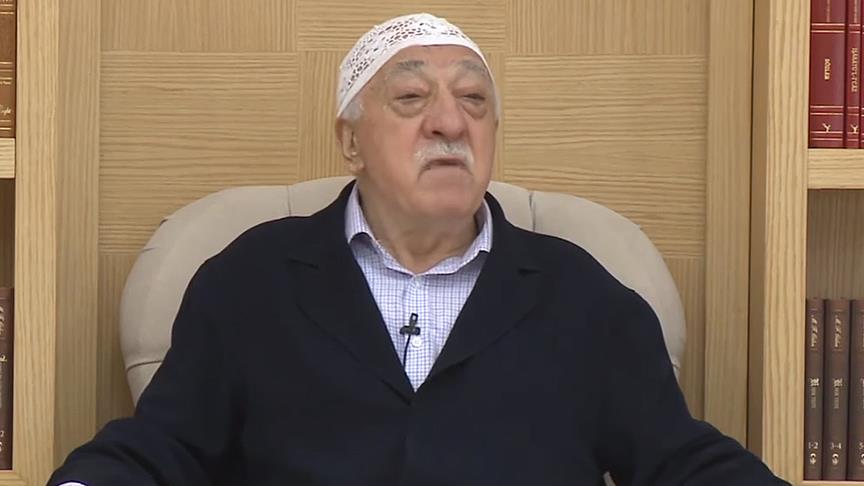 FET� yurtd���nda ''�� maymunu'' oynuyor