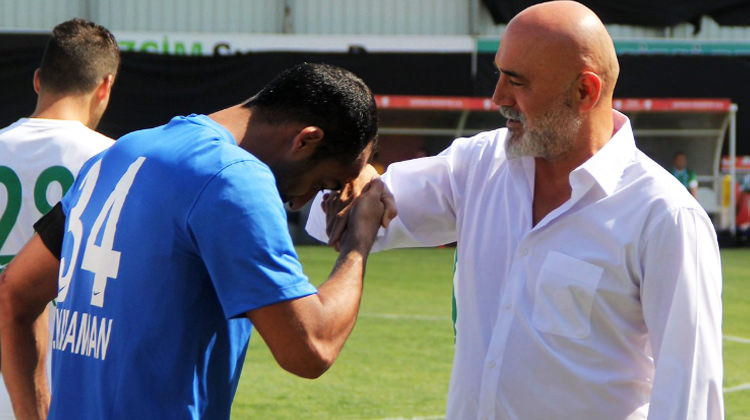 Hikmet Karaman o�lunu kupan�n d���na itti!